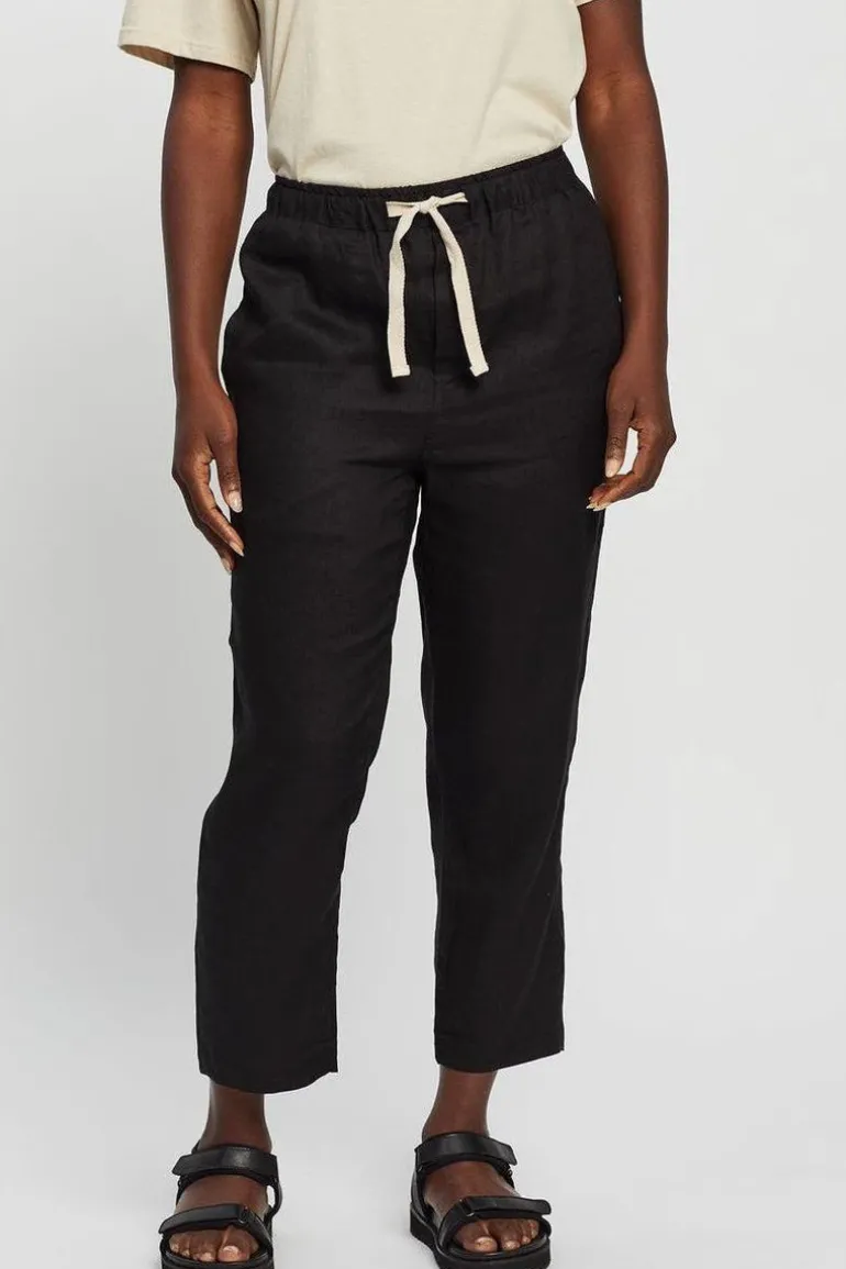 ABIGAIL PANT