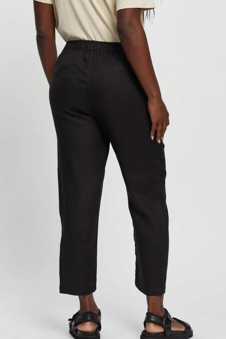 ABIGAIL PANT