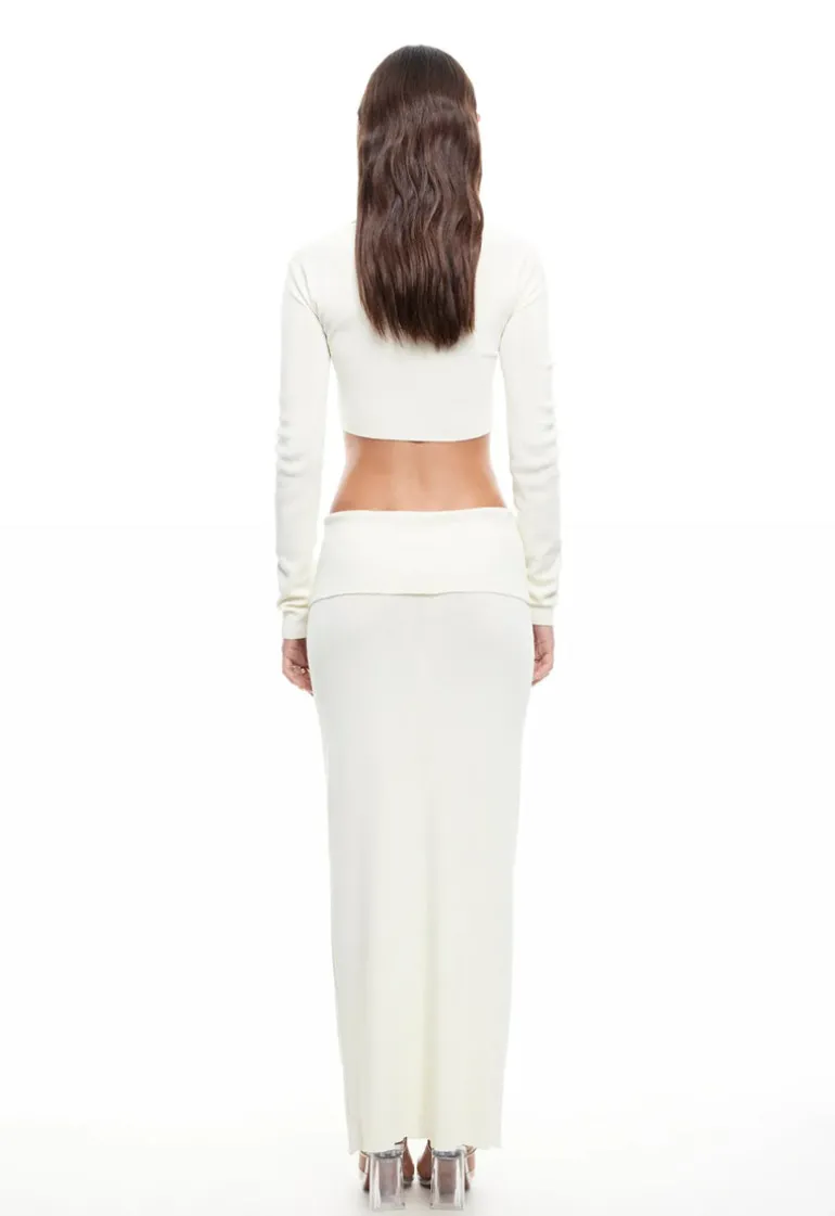 Amour Crop
