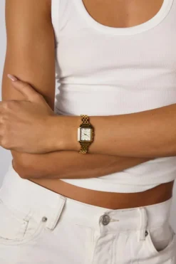 AVA Watch . White .