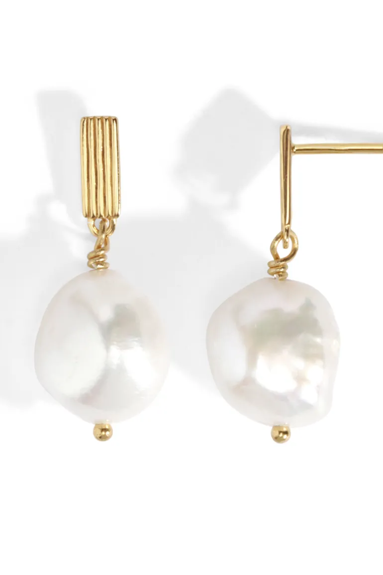 Baroque Pearl Earrings Gold