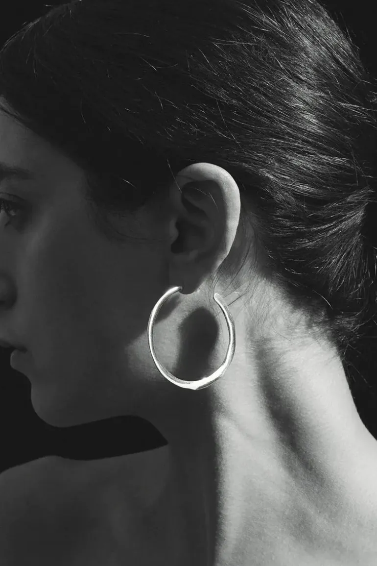 CIRCE HOOP EARRING GOLD