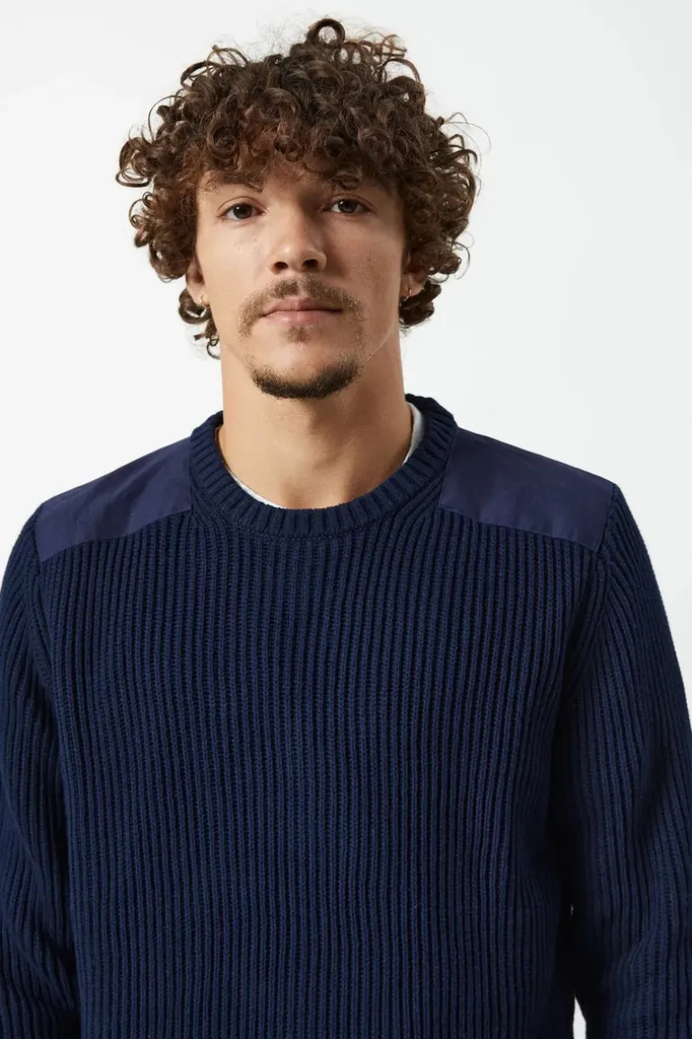 Combat Knit