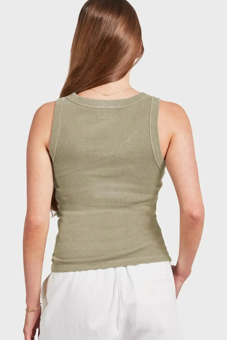 Essential Rib Tank