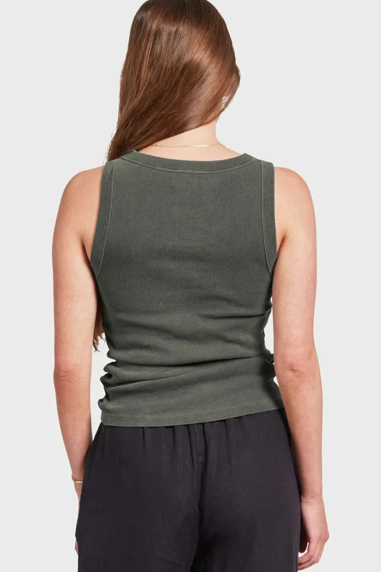 Essential Rib Tank