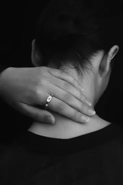 MIRA SEAL RING SILVER