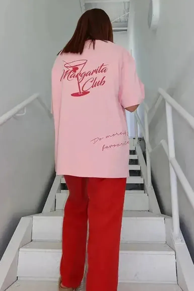 More of your favourite Tee Pink