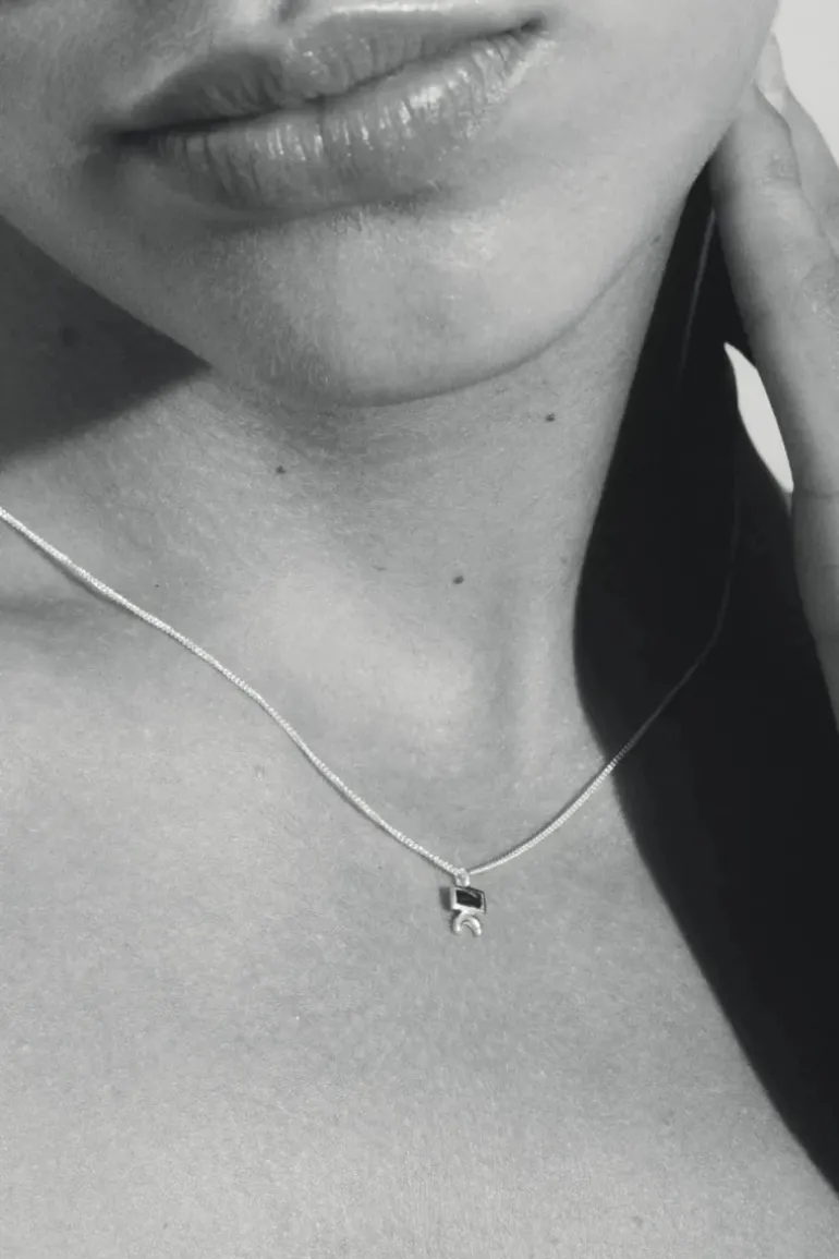 NIMA NECKLACE SILVER