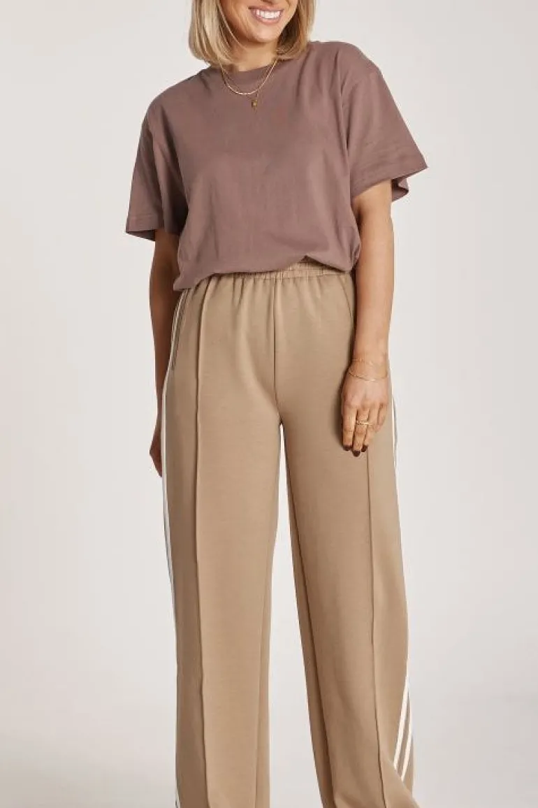 Noah Cropped Pant - Camel Stripe