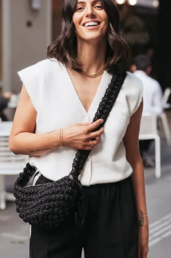 Noah Short - Black Stripe