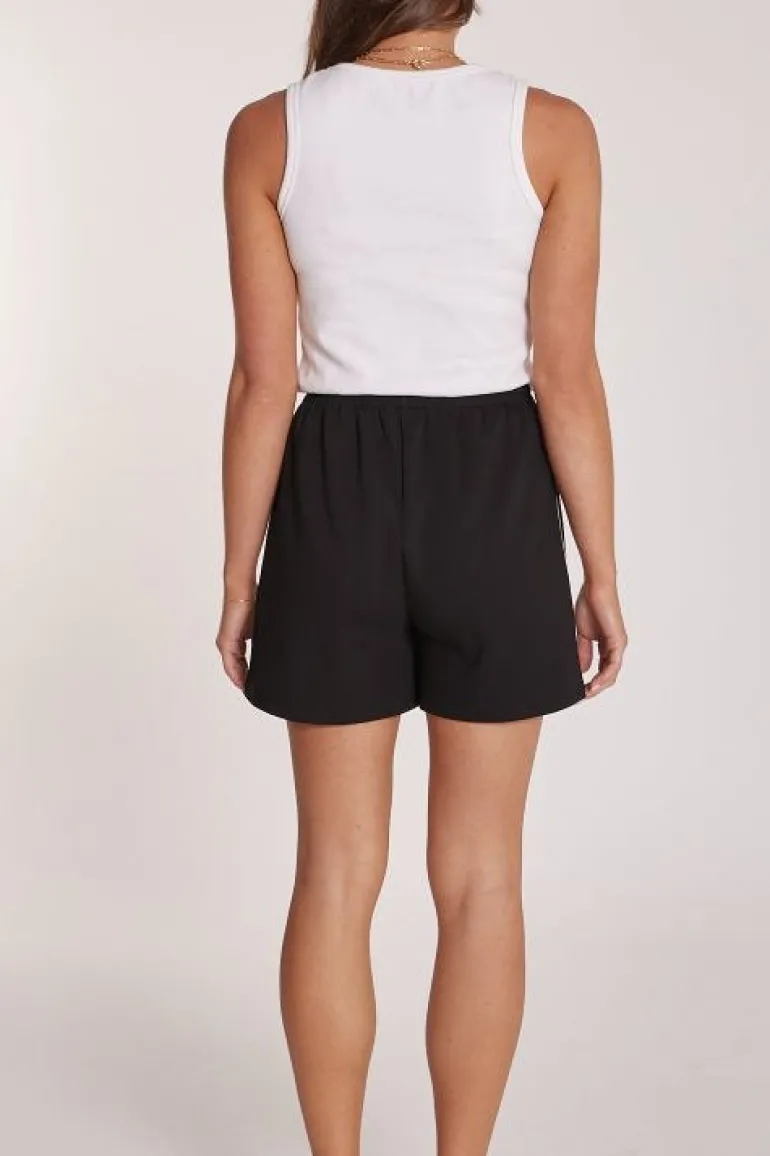 Noah Short - Black Stripe
