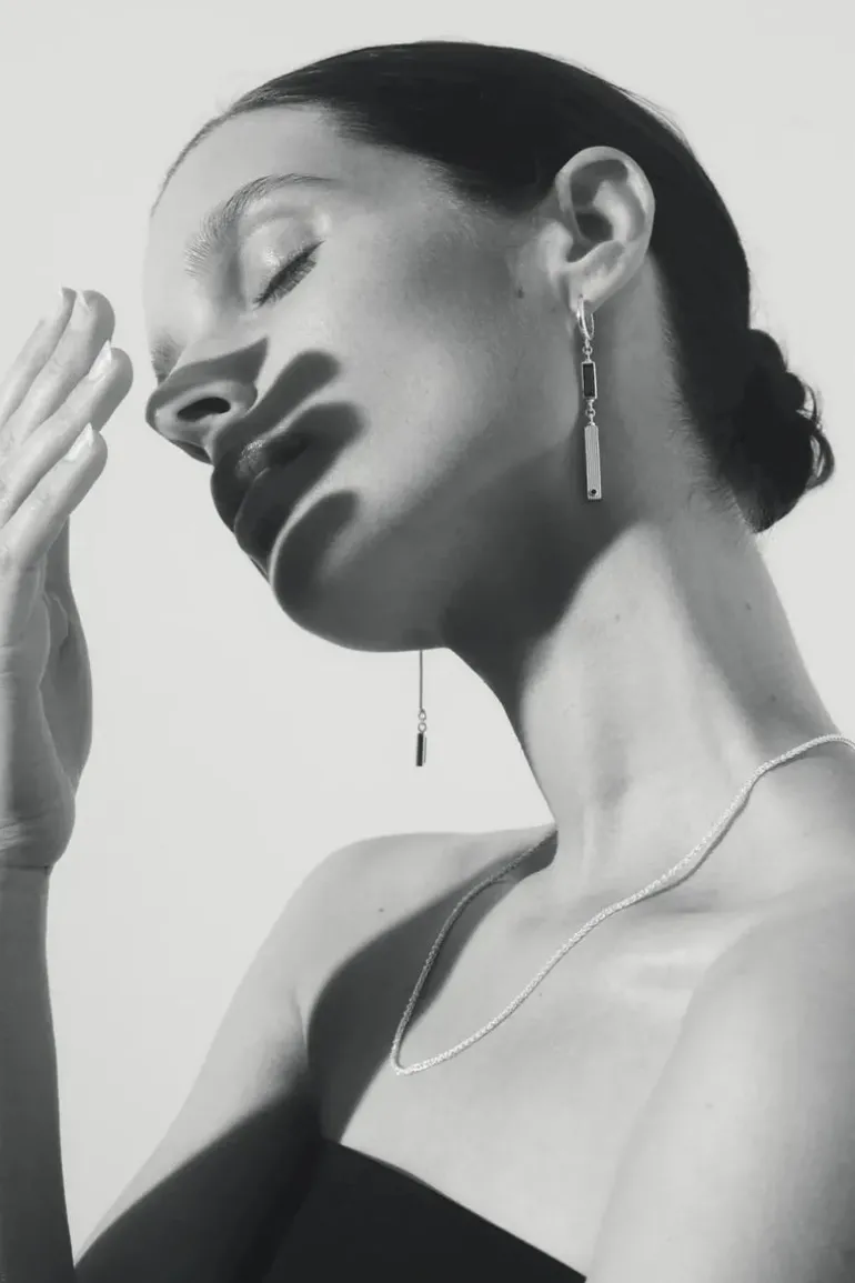 PELE EARRINGS SILVER