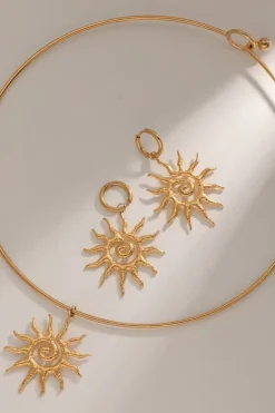 Rahya Necklace