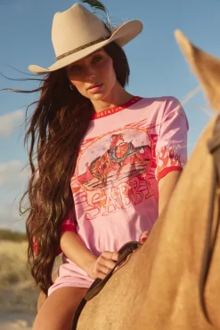 THE VERY OVERSIZED FLAMING COWBOY TEE - PINK