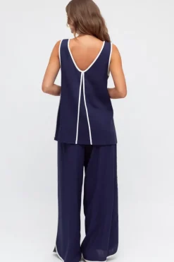 TWO TONE TOP