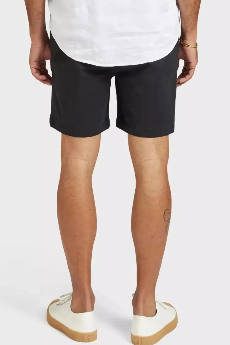 Volley Short